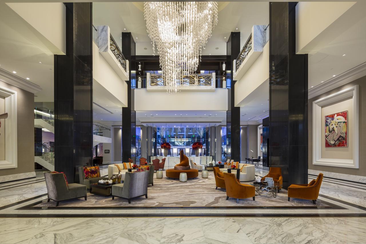 The Post Oak Hotel Houston Exterior photo